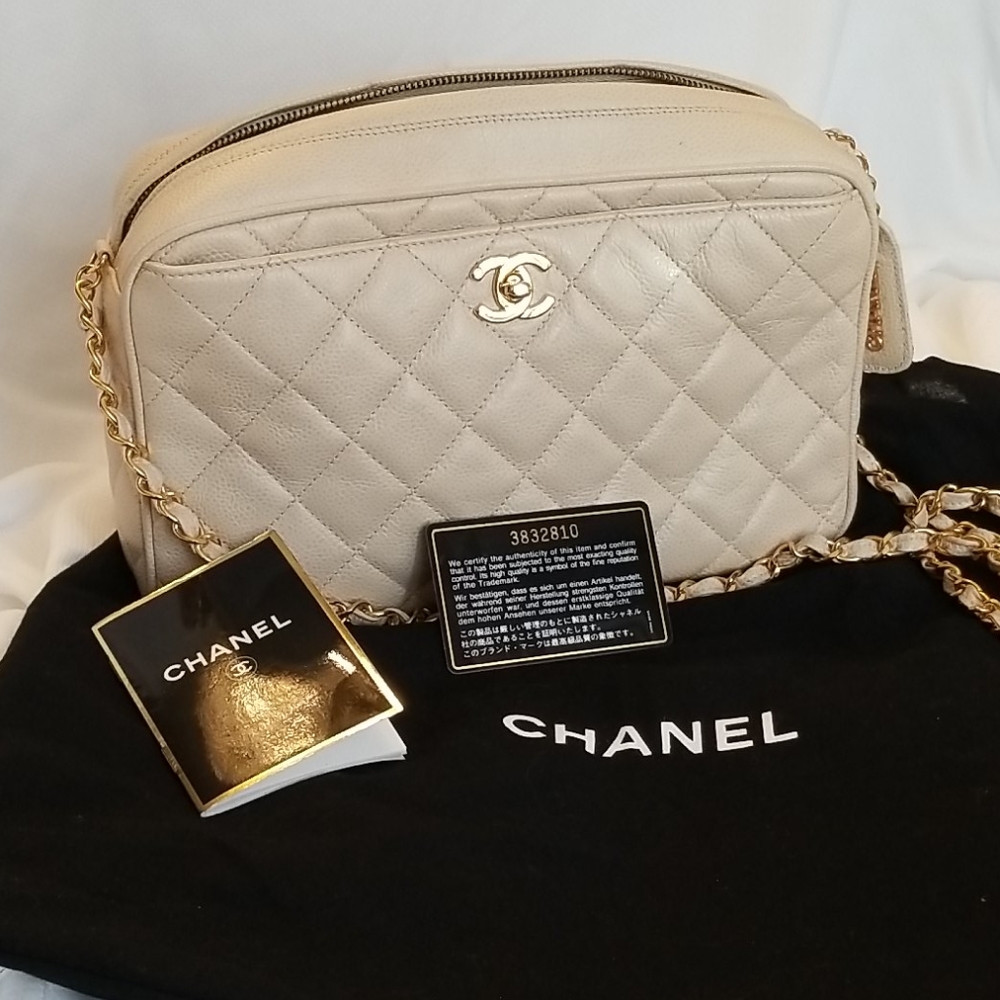 Chanel pebbled leather camera case